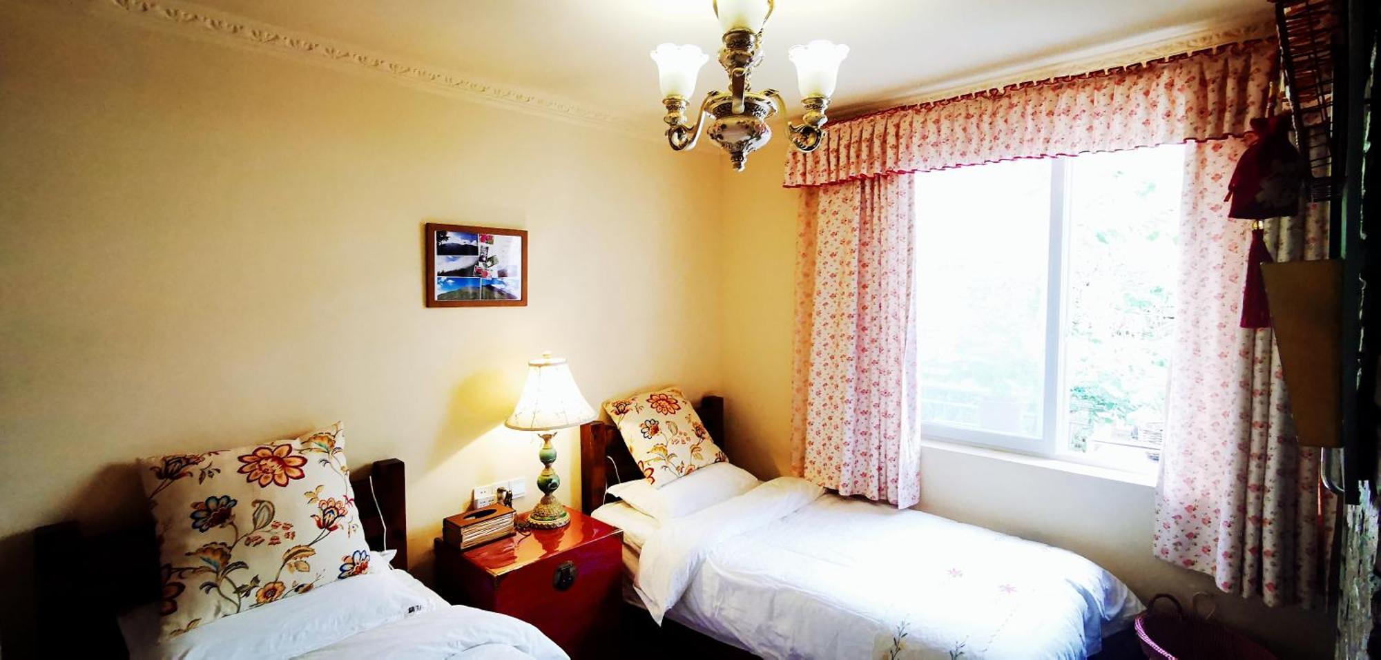 Kangding Guozhuang Nan Wu Hao Boutique Inn Bagian luar foto