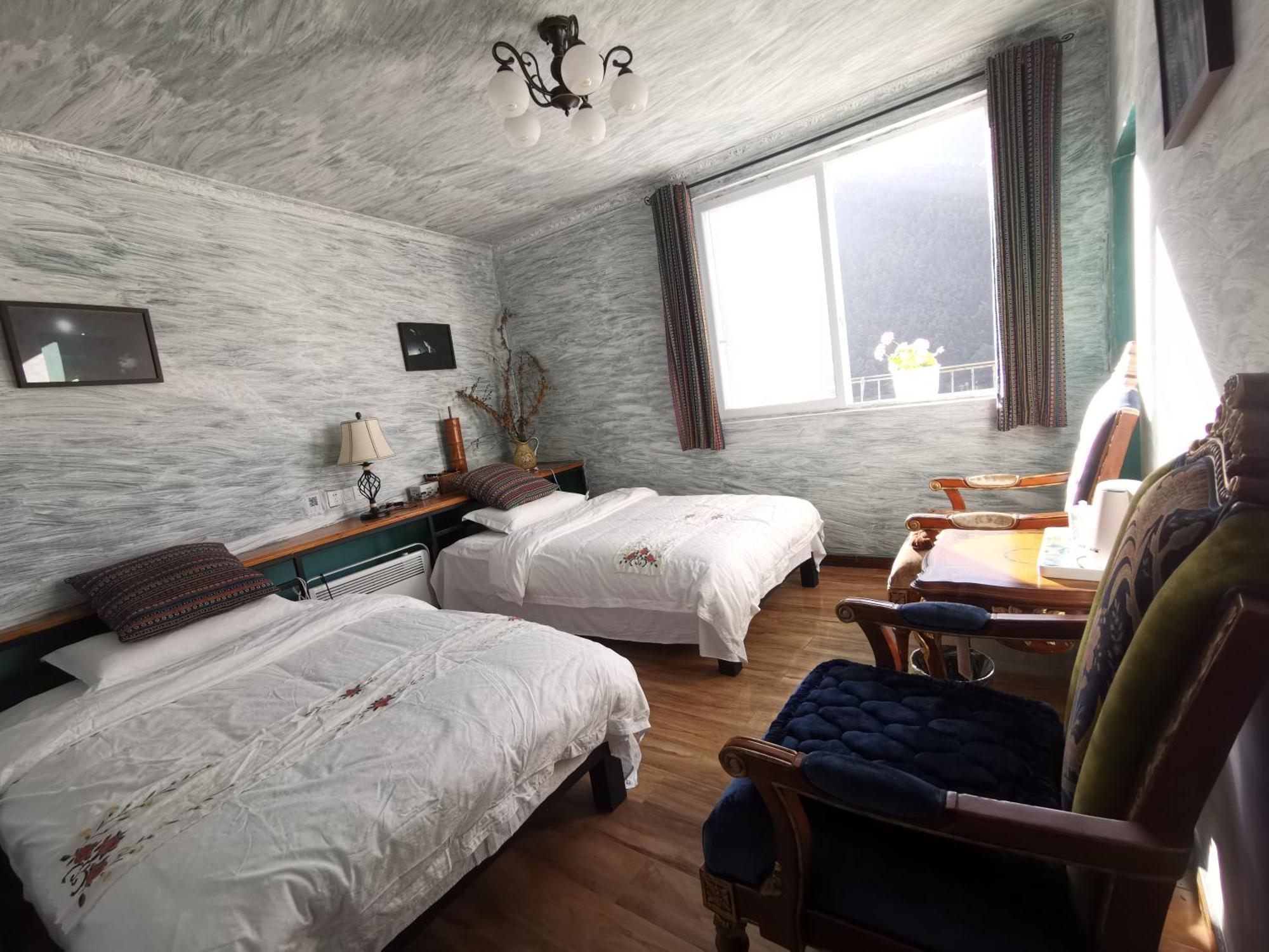 Kangding Guozhuang Nan Wu Hao Boutique Inn Bagian luar foto